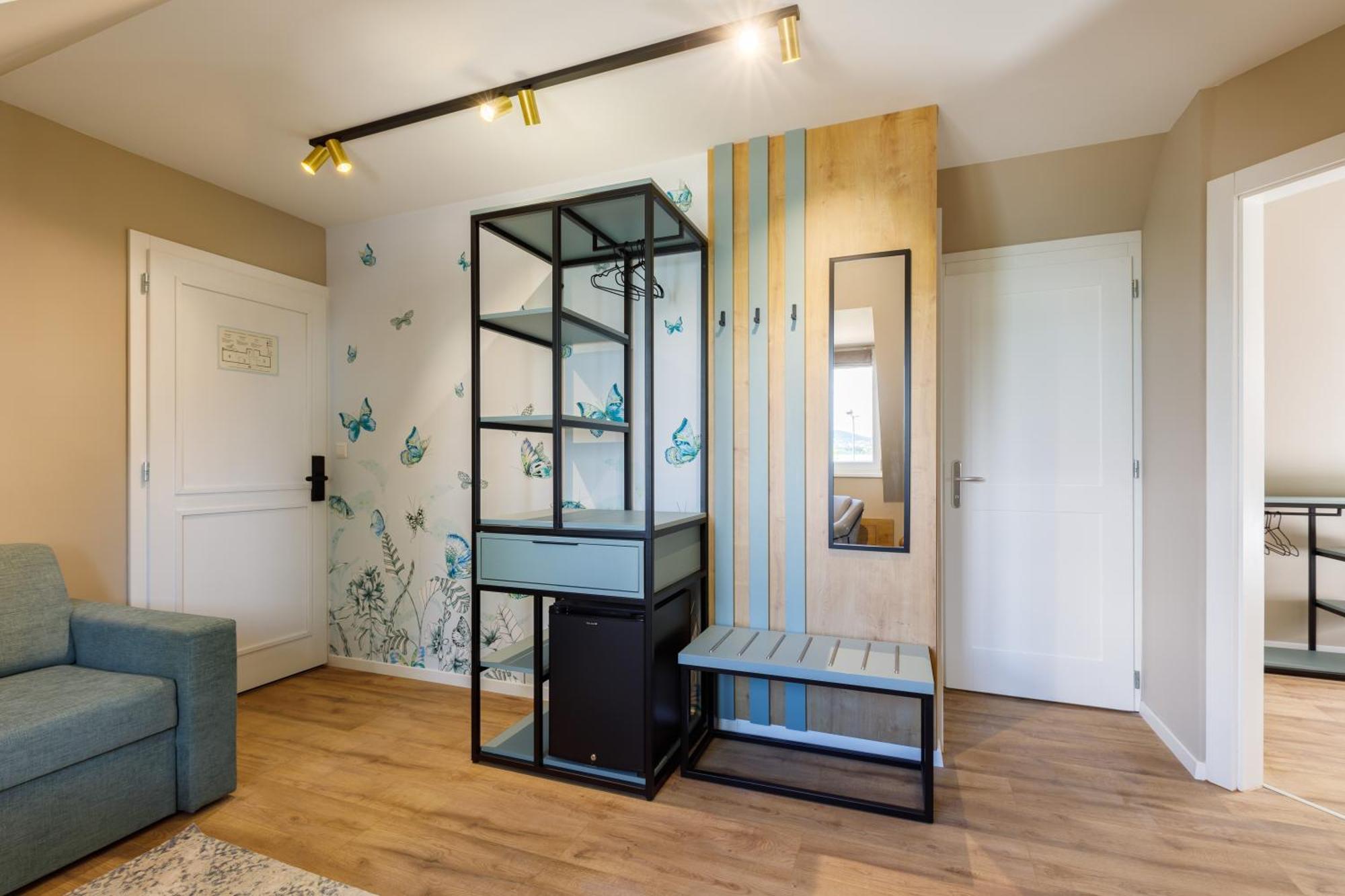 Lepke Apartmanház és Étterem Tihany Exterior foto